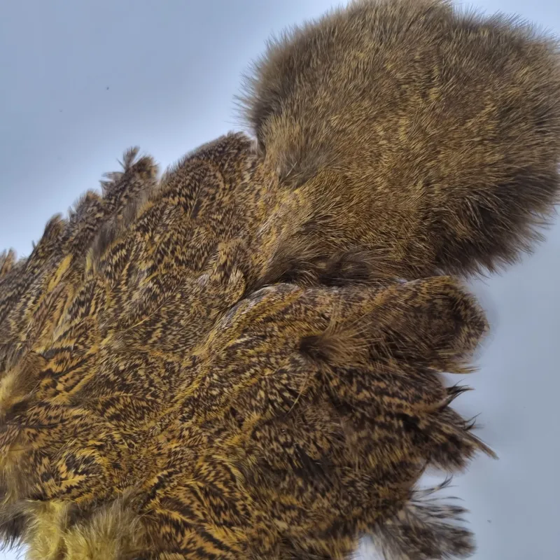 Whiting Coq de Leon Hen Soft Hackle with Chickabou in Speckled Copper Olive-6